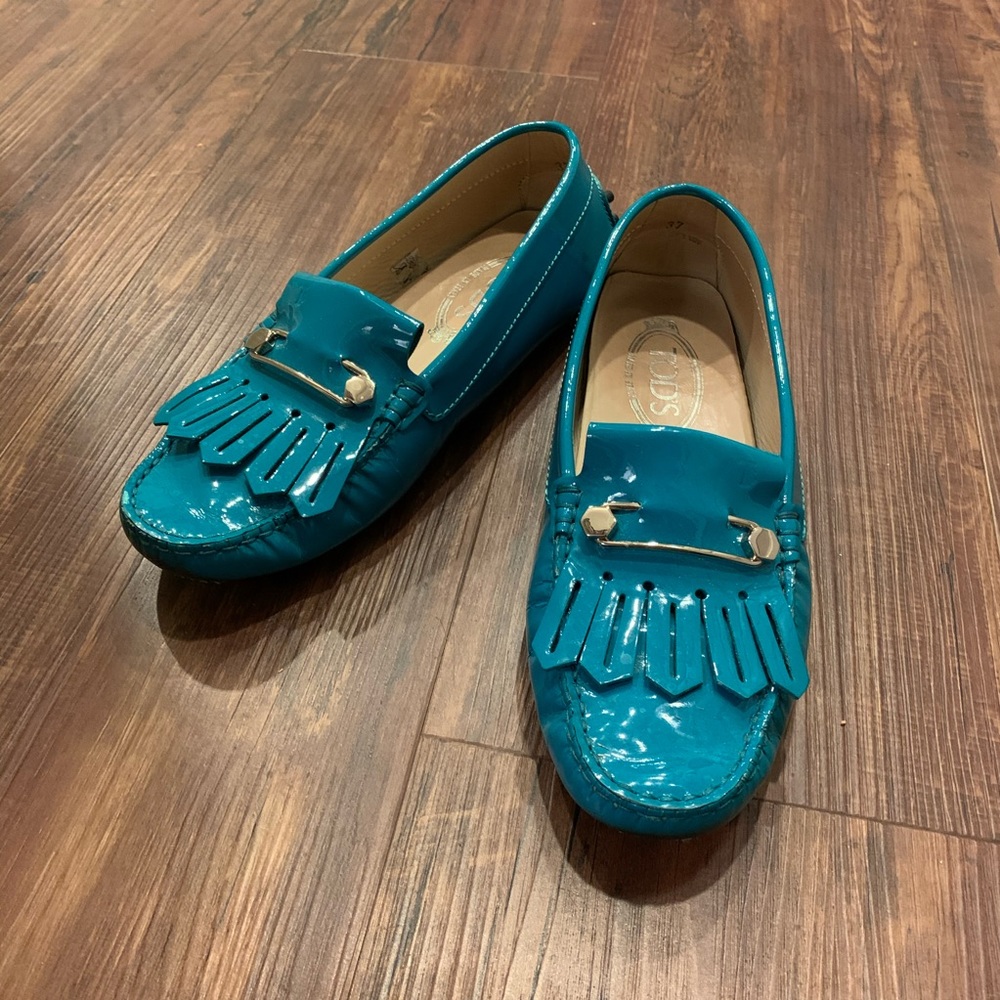 ❌sold❌Tod’s loafers